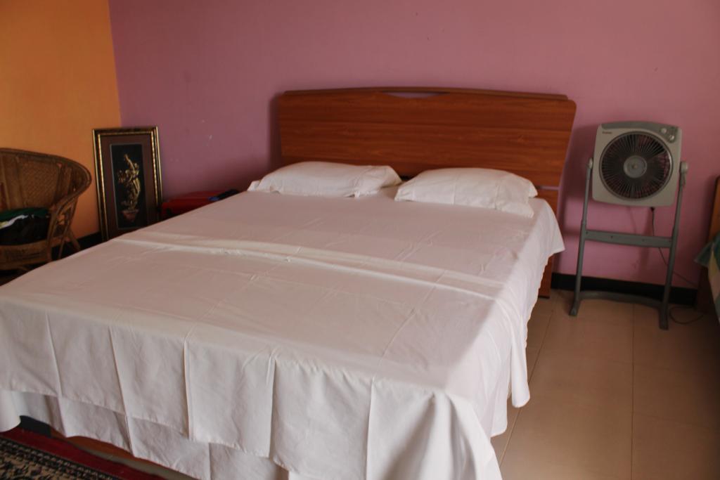 Royal Mount Hotel Kandy Habitación foto
